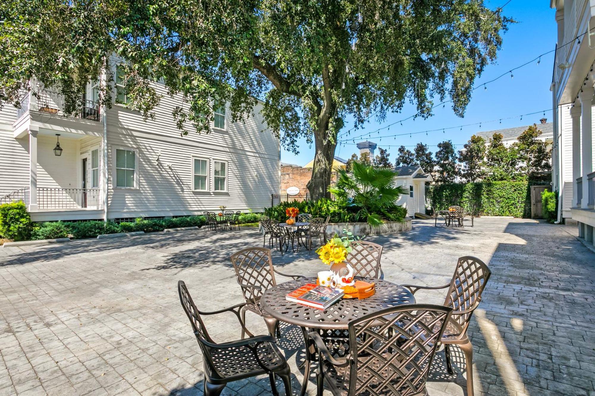 Апартаменты Charming 2Br On Carondelet By Hosteeva Новый Орлеан Экстерьер фото